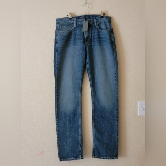 John Varvatos Classic Blue Men's Jeans Size 32 New With Tag